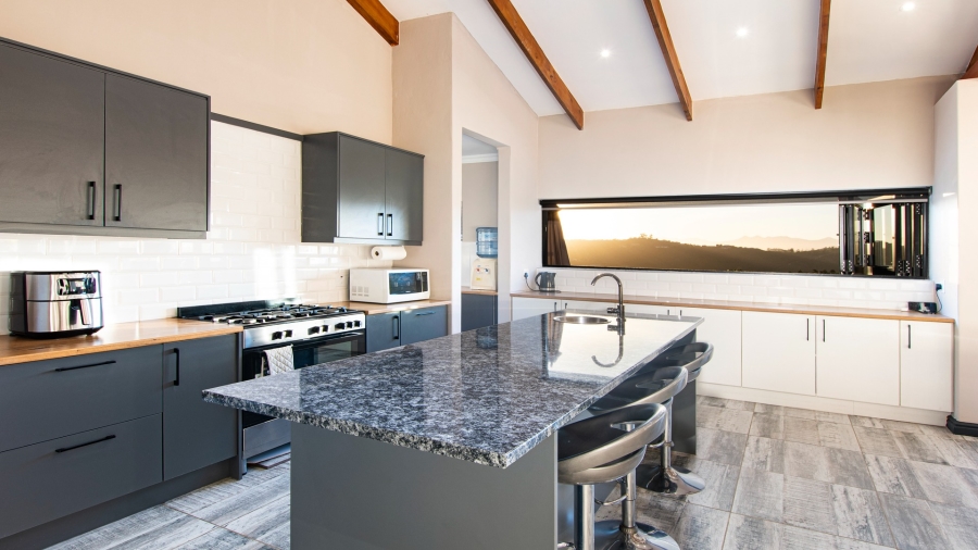 3 Bedroom Property for Sale in Knysna Heights Western Cape